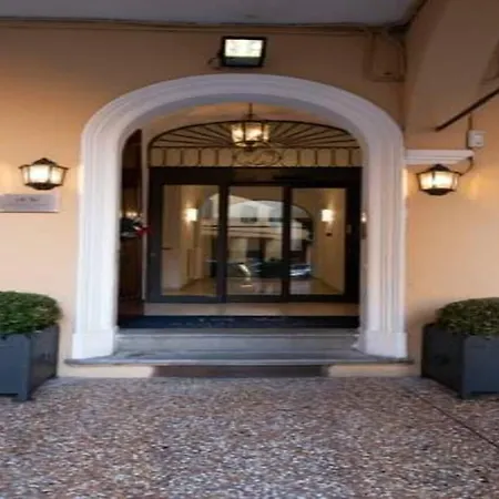 Rossini 1936 Hotell 4*