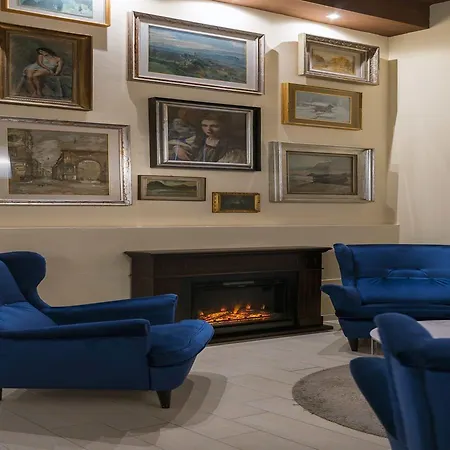 מלון Rossini 1936 4*