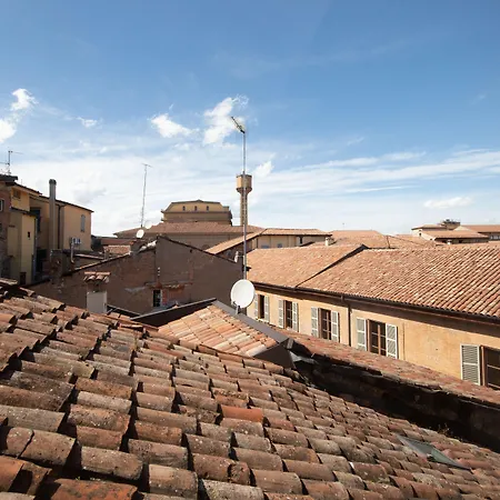 מלון Rossini 1936 4*