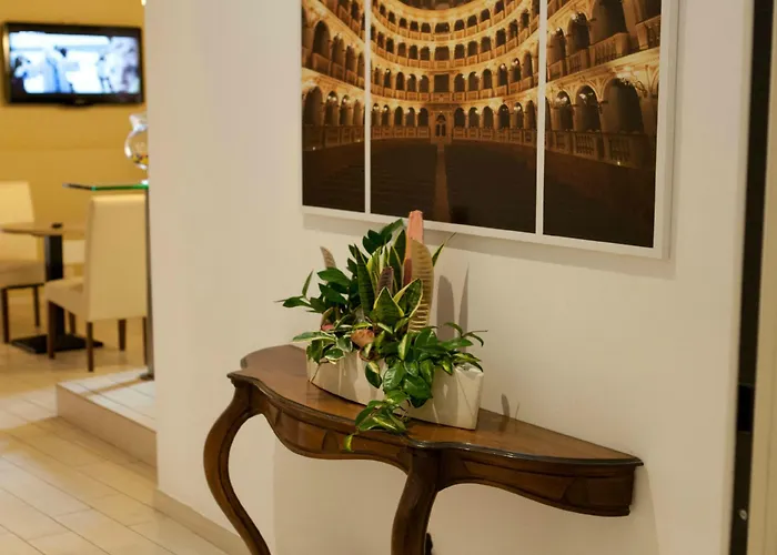 Rossini 1936 Otel Bolonya